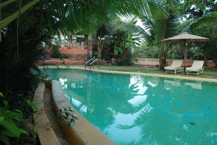 The Clematis Hotel Candolim Luaran gambar